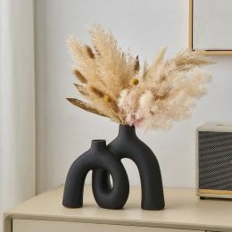Luxury Ceramic Flower Vase by JH (Color: Black)
